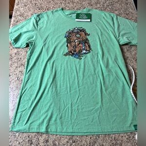 NWT Wild Tribute discontinued green Hiking Backpack tee shirt